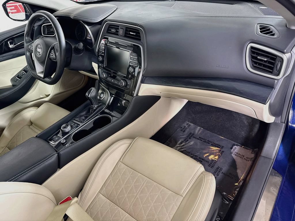 Certified 2019 Nissan Maxima Platinum w/ Sport Mat Group FWD image 33