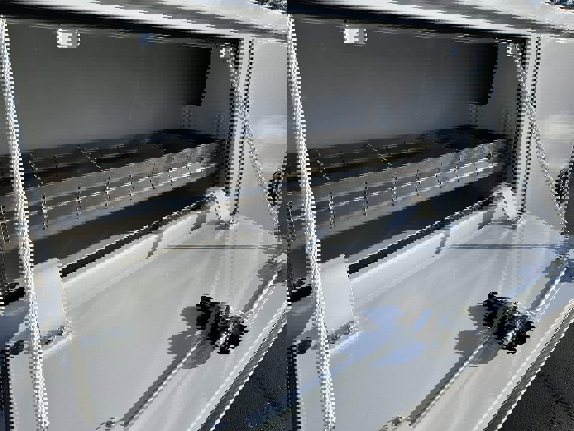 New 2025 GMC Sierra 3500 Pro w/ Convenience Package image 28