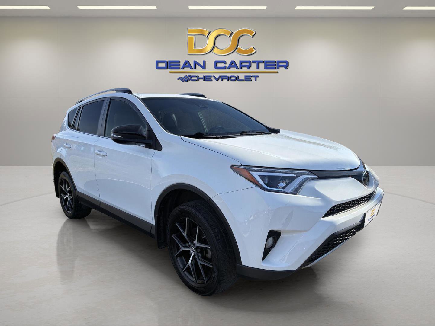 Used 2018 Toyota RAV4 SE w/ Power Extra Value Package AWD/4WD image 9
