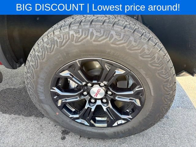 Used 2024 GMC Canyon Elevation w/ Convenience Package RWD image 5