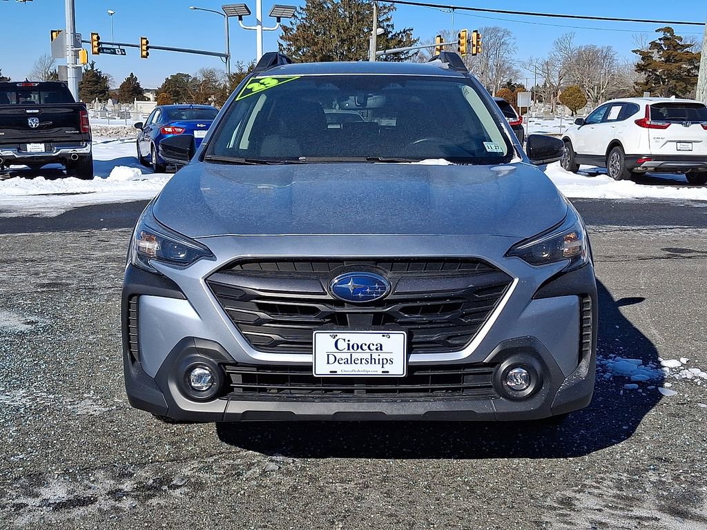 Used 2023 Subaru Outback Premium image 5