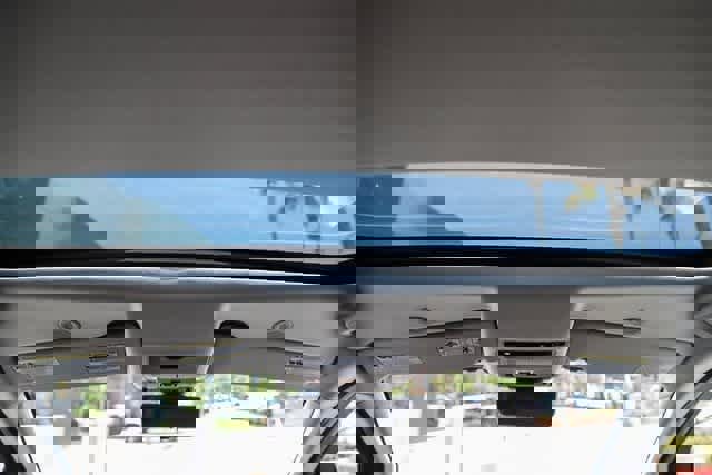 New 2024 Land Rover Discovery Sport S image 15