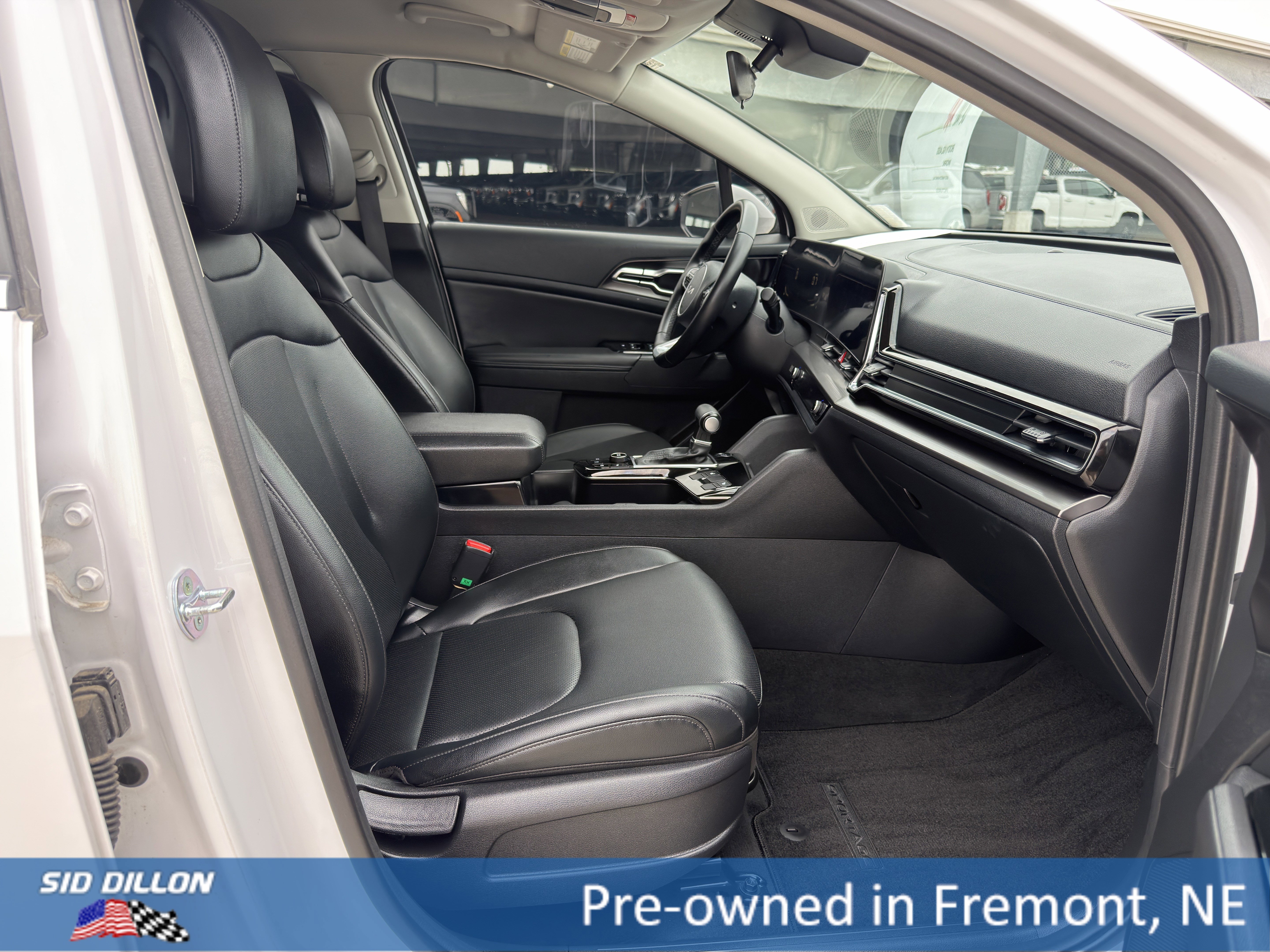Used 2023 Kia Sportage EX FWD image 14