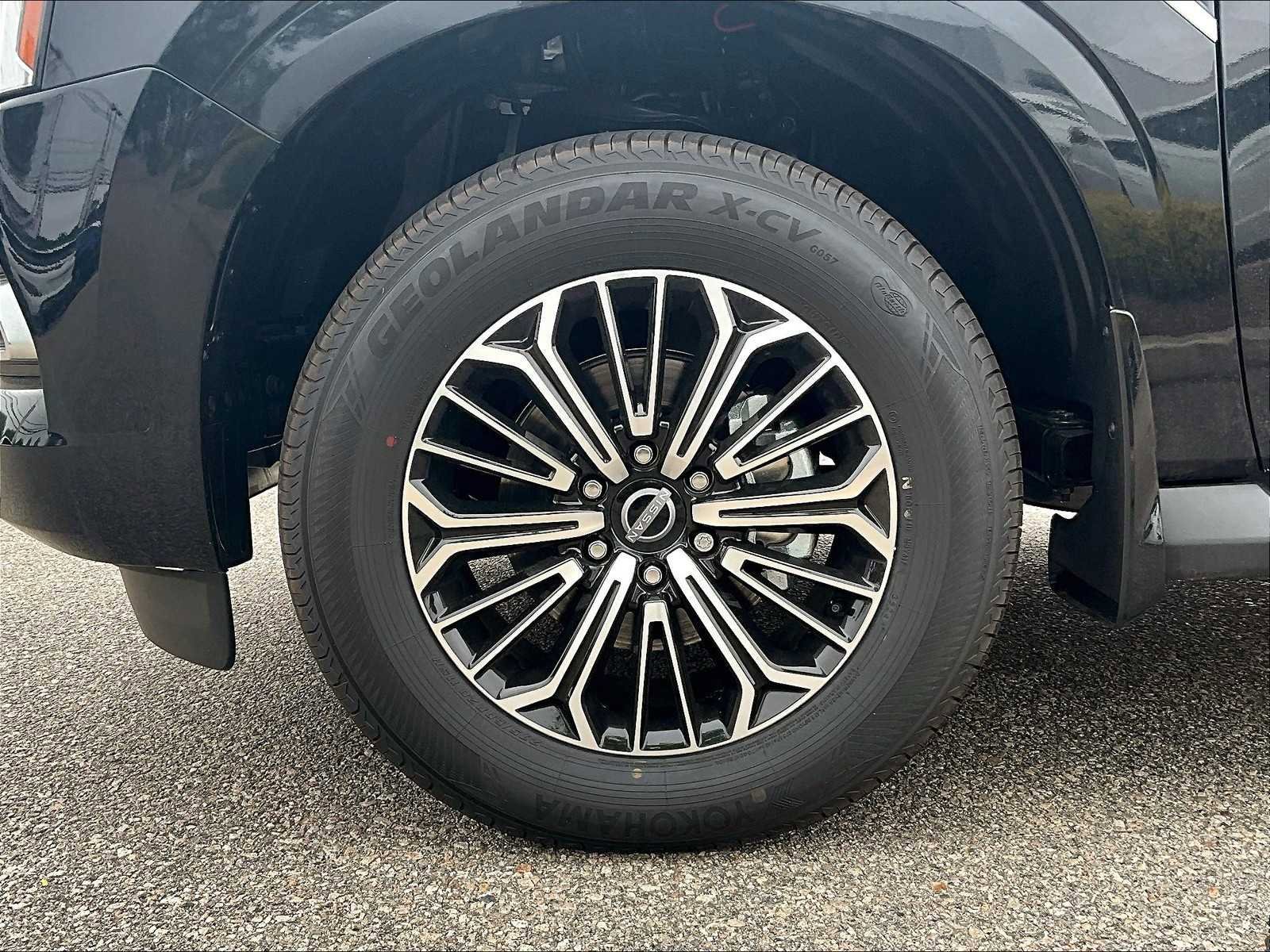 New 2025 Nissan Armada SL w/ Captain's Chari Seat Package AWD/4WD image 8
