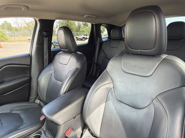 Used 2016 Jeep Cherokee Limited FWD image 20