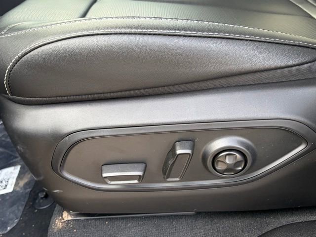 New 2026 Jeep Grand Cherokee Limited image 17