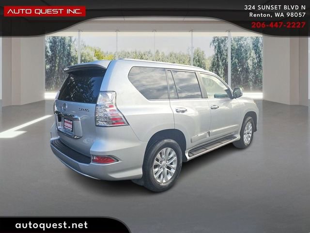Used 2017 Lexus GX 460 image 5