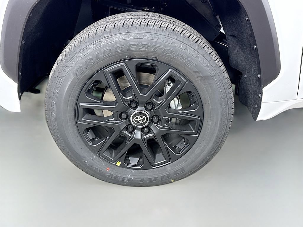 New 2026 Toyota Tundra Limited image 30