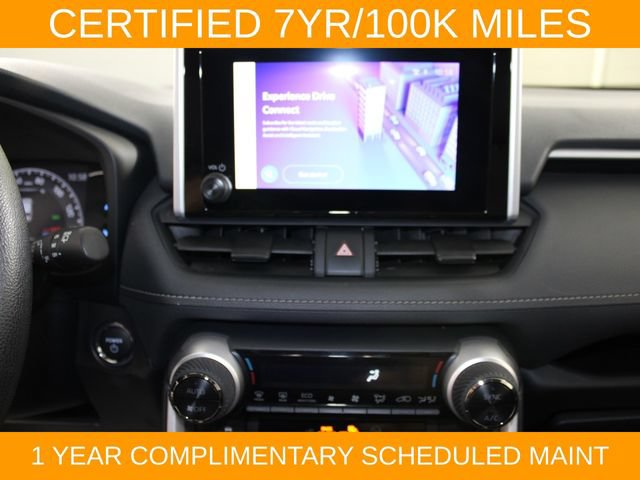 Used 2025 Toyota RAV4 XLE AWD/4WD image 24