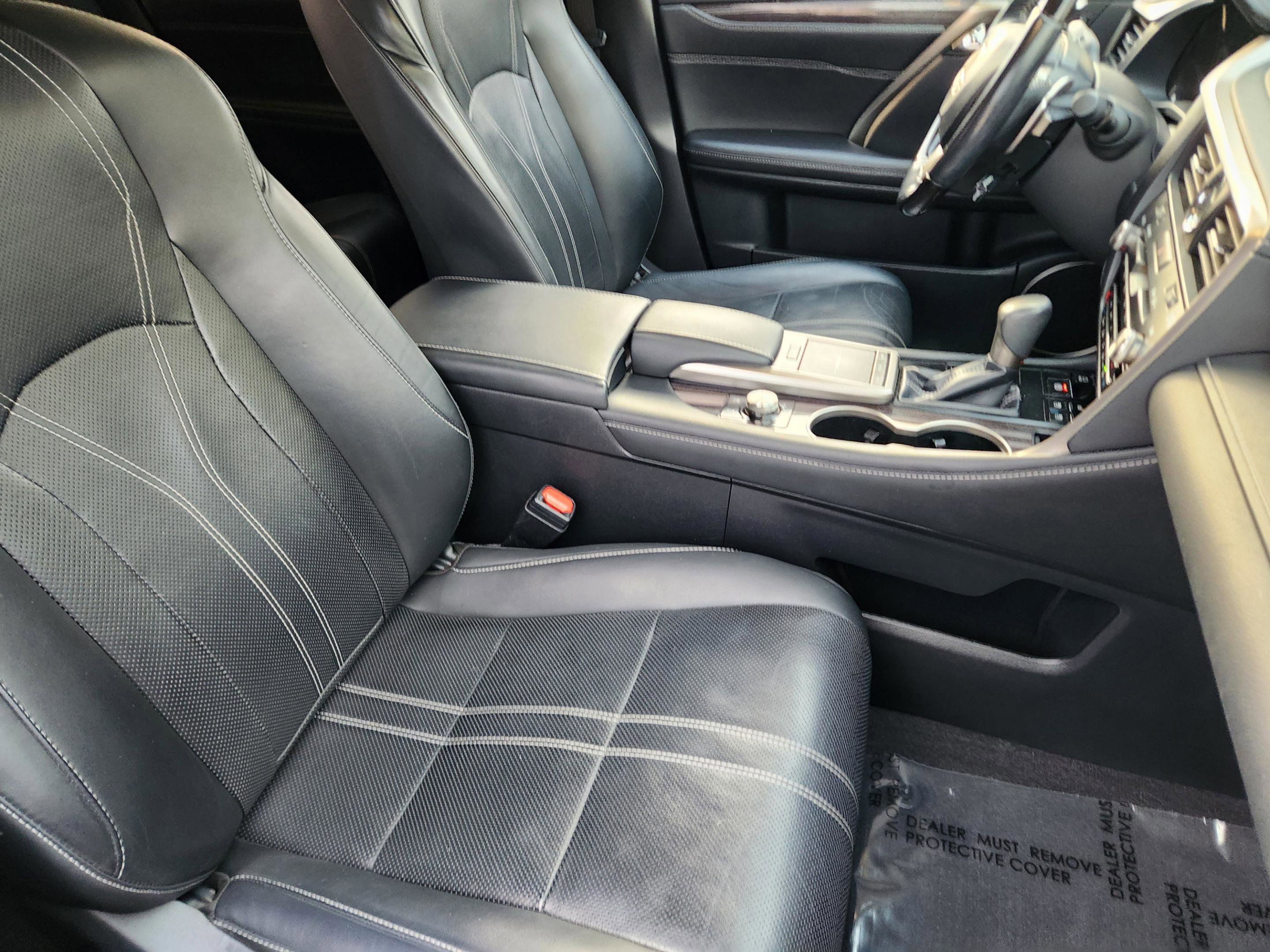 Used 2020 Lexus RX 450hL Luxury w/ Accessory Package image 13