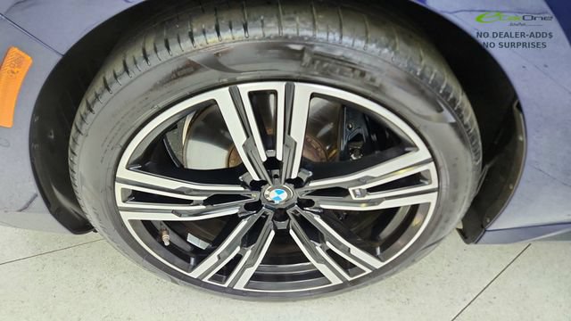 Used 2023 BMW 760i xDrive AWD/4WD image 60