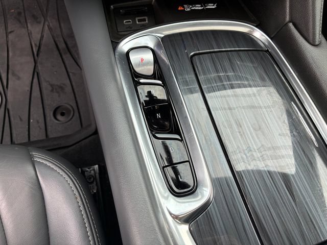 Used 2022 Buick Enclave Essence w/ Experience Buick Package AWD/4WD image 30