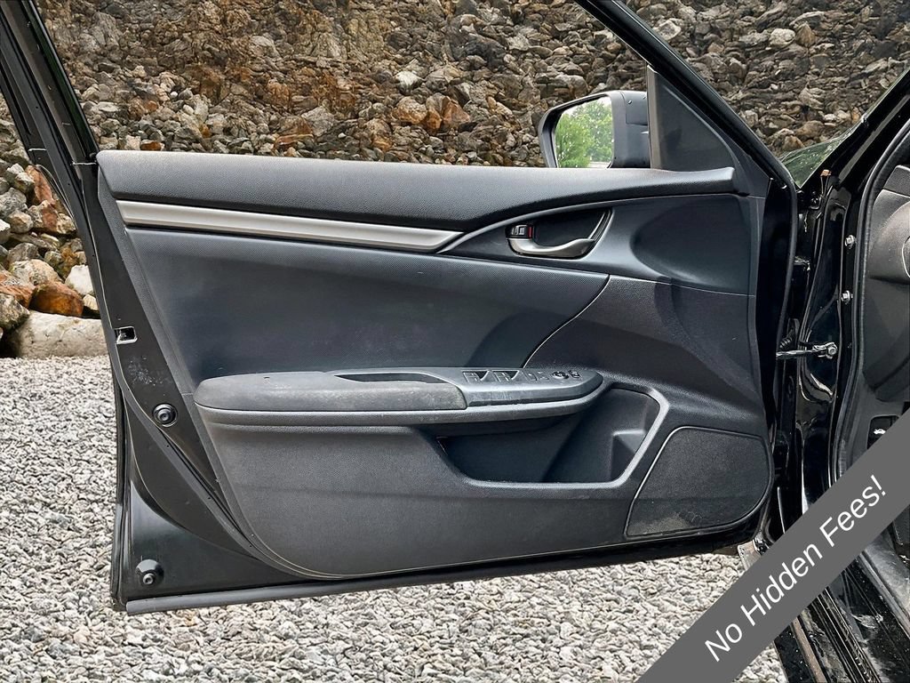 Used 2018 Honda Civic Sport image 16