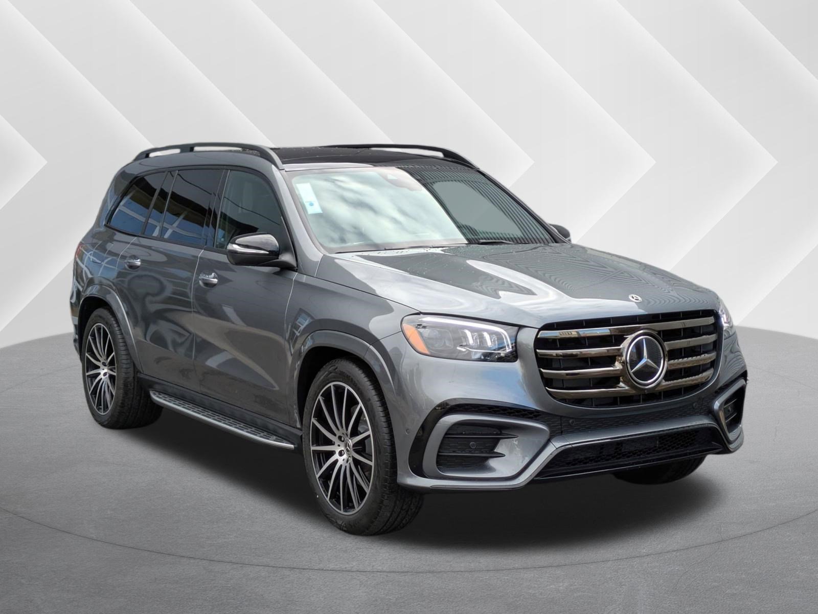 Used 2026 Mercedes-Benz GLS 580 4MATIC image 1