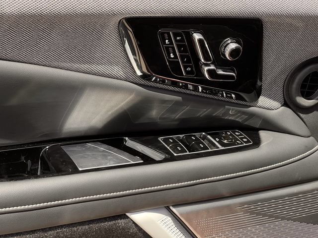 New 2027 Cadillac Optiq Sport RWD image 18