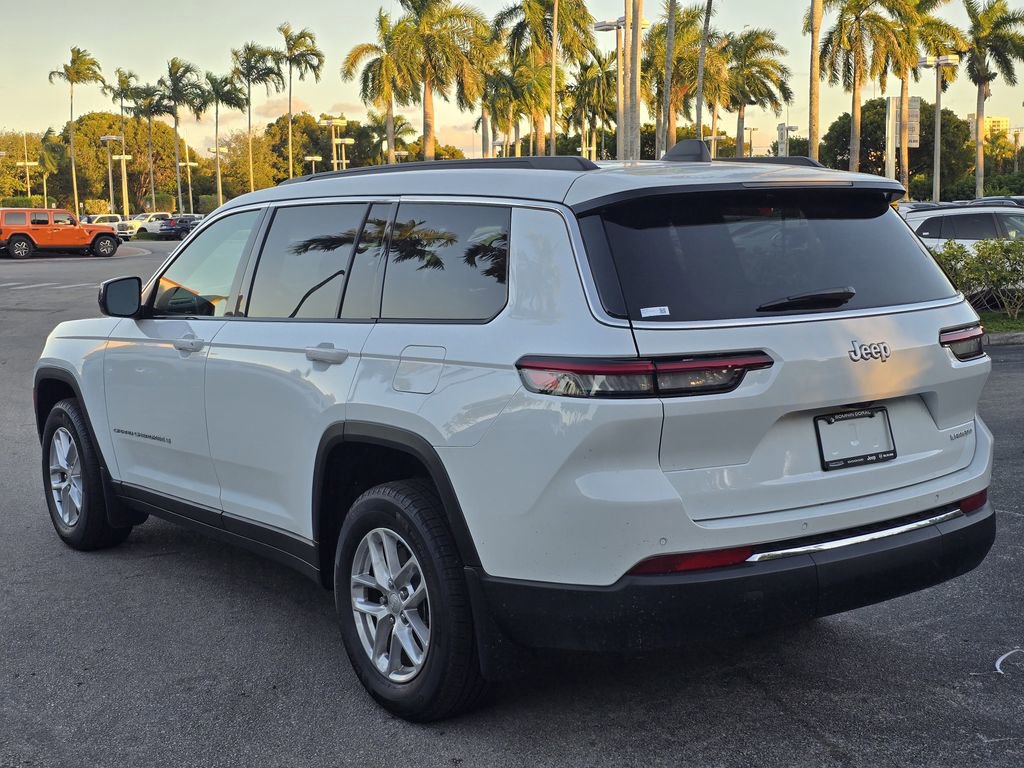 Used 2025 Jeep Grand Cherokee L Laredo image 5