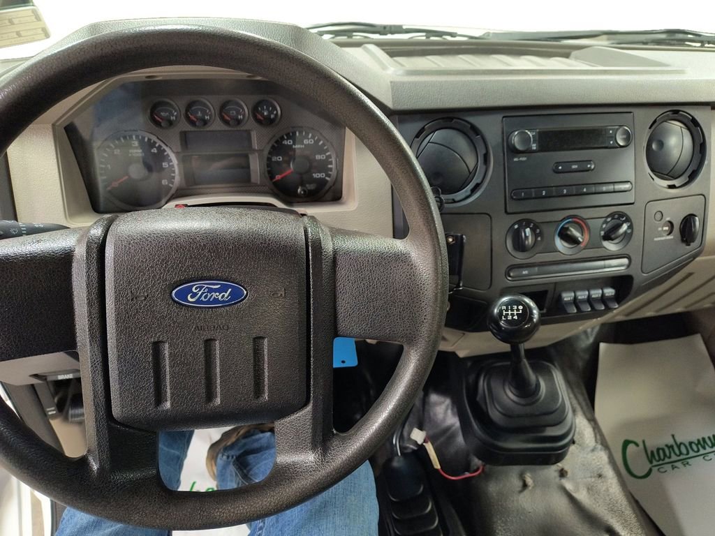 Used 2008 Ford F350 XL image 12