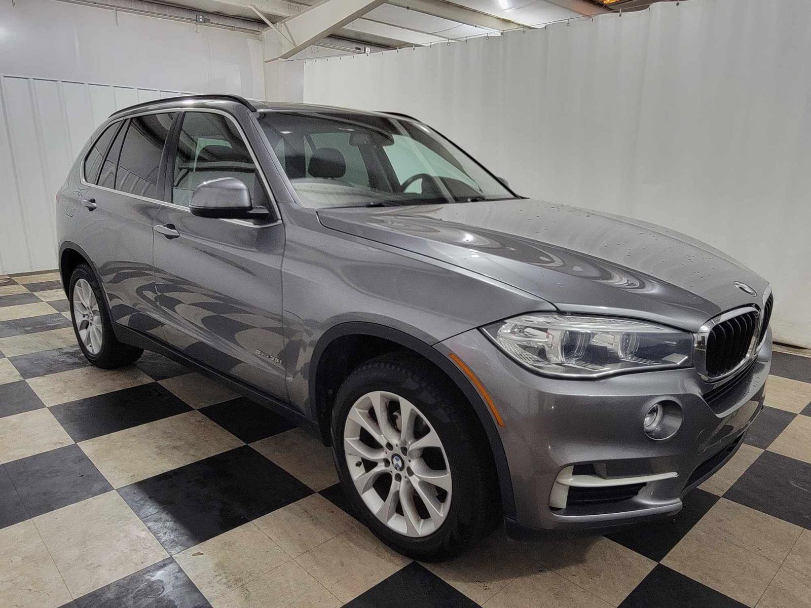 Used 2016 BMW X5 sDrive35i image 4