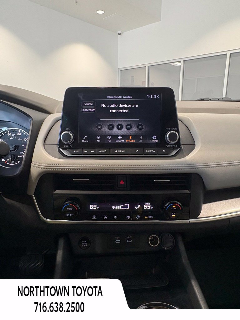 Used 2024 Nissan Rogue SV AWD/4WD image 20