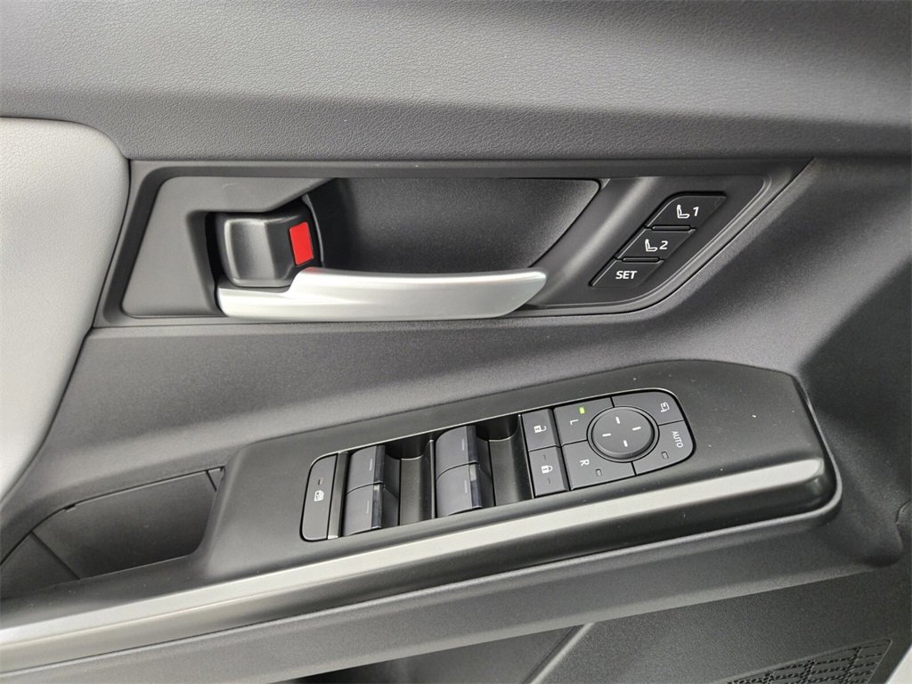 New 2026 Subaru Solterra Limited XT image 11