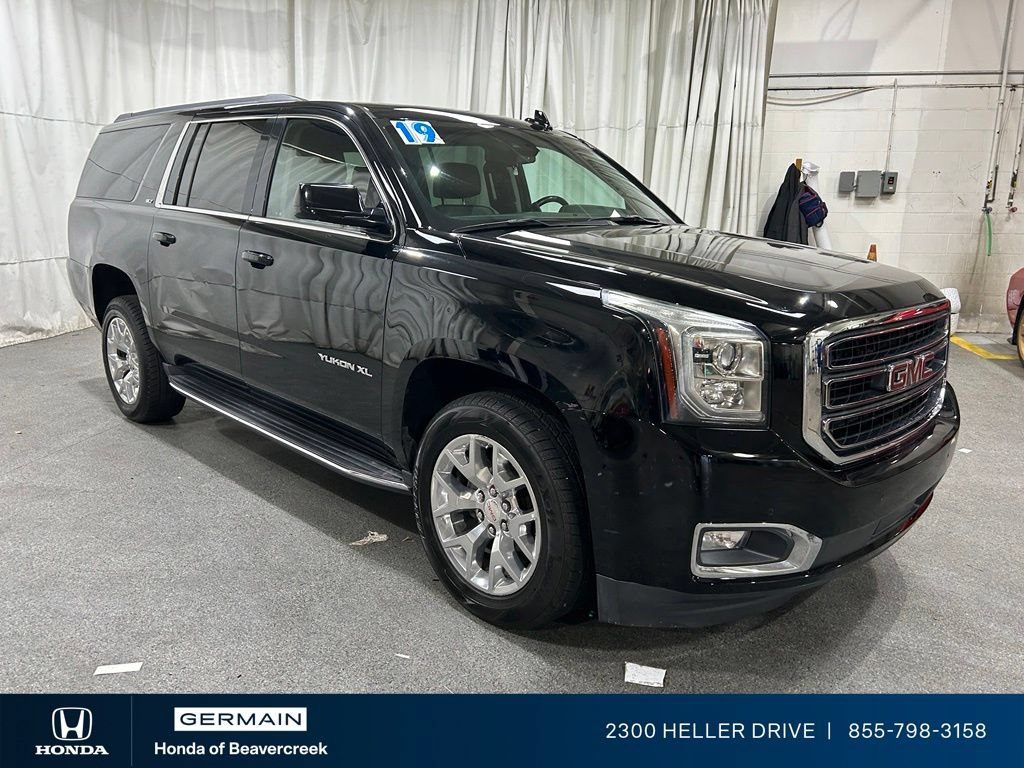 Used 2019 GMC Yukon XL SLT RWD image 1