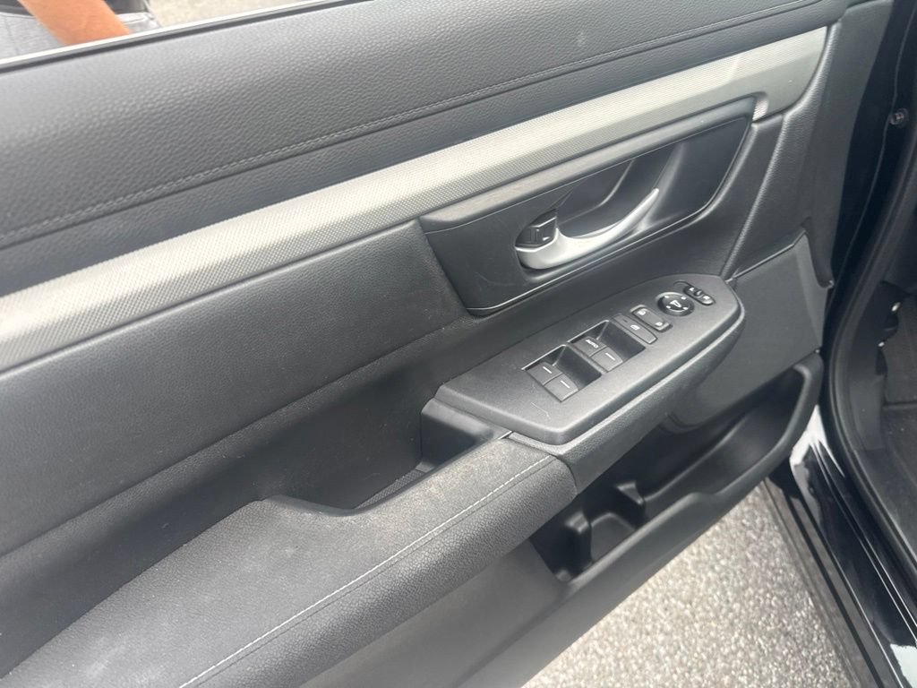 Used 2018 Honda CR-V LX image 13