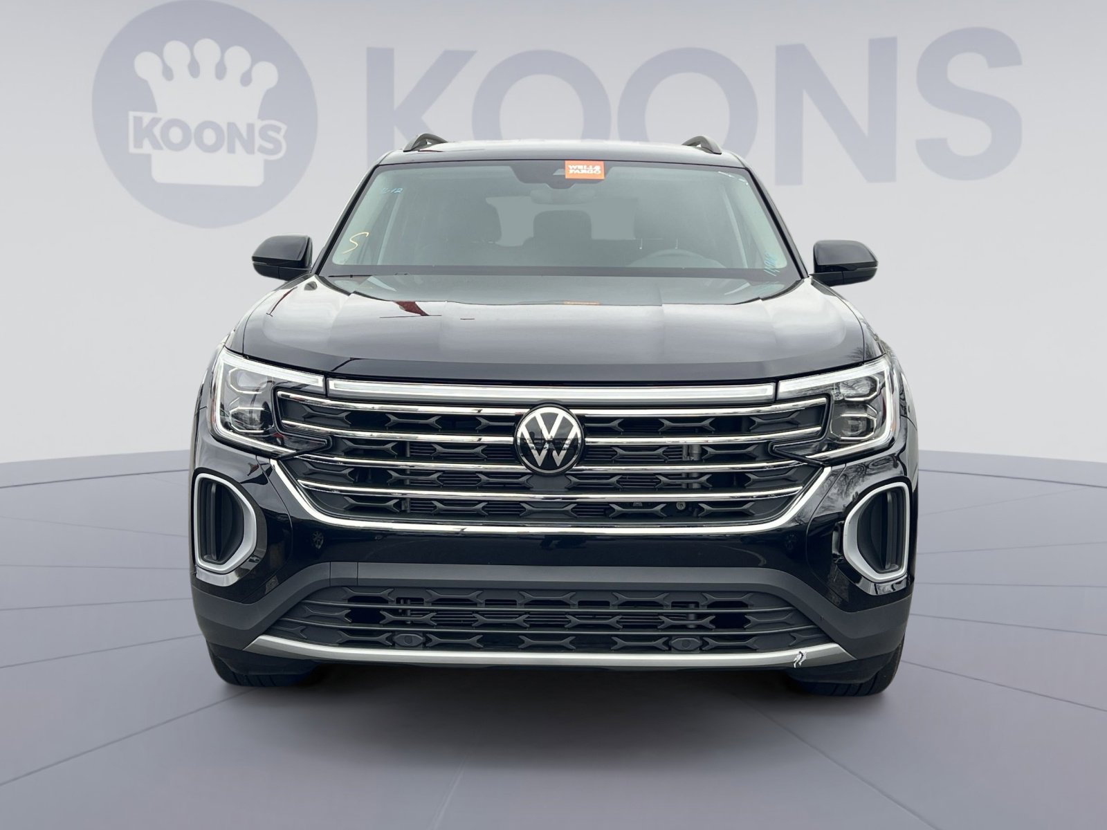 Used 2025 Volkswagen Atlas SE image 10