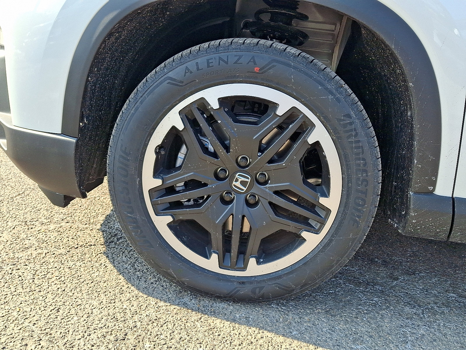 New 2026 Honda Pilot image 5