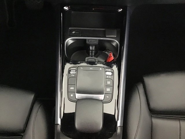 Used 2023 Mercedes-Benz GLA 250 4MATIC image 12