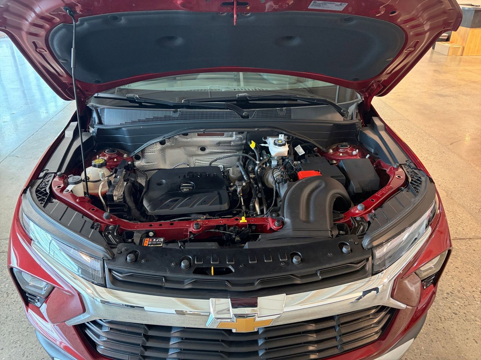 Used 2025 Chevrolet TrailBlazer LT image 30