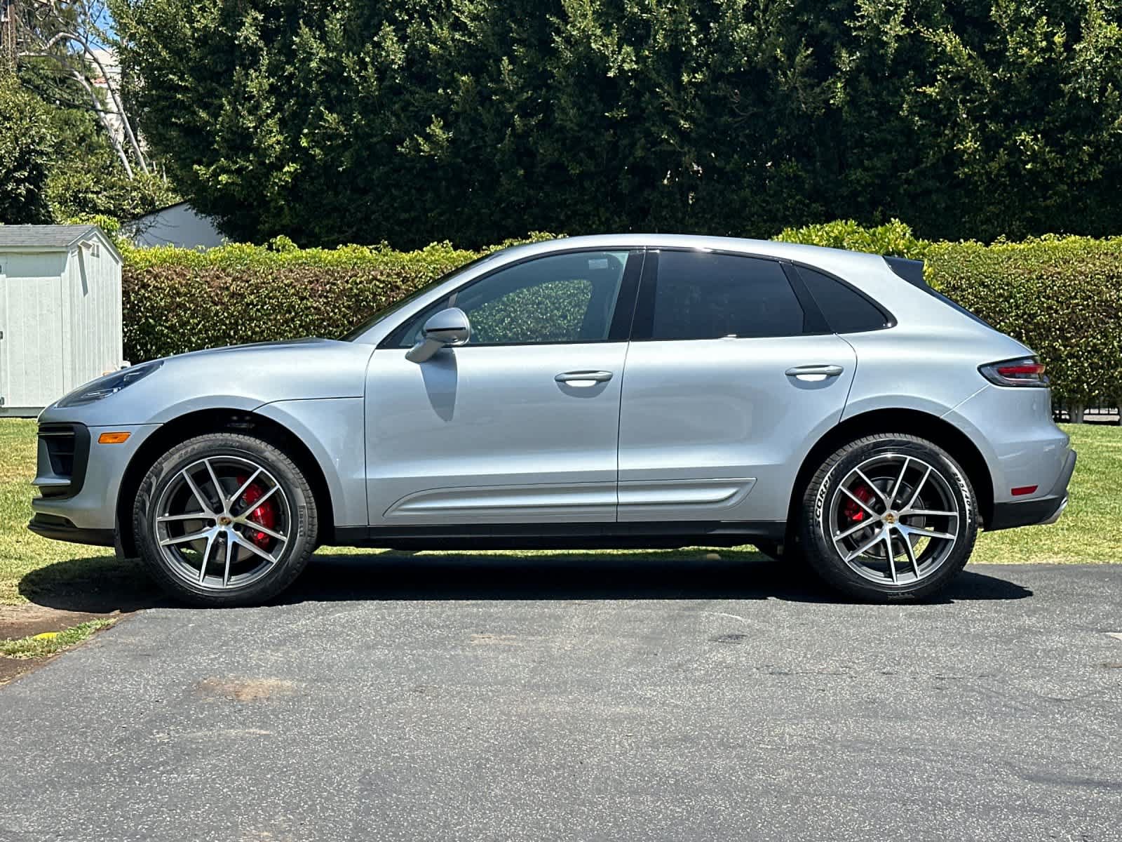 New 2026 Porsche Macan S AWD/4WD image 2