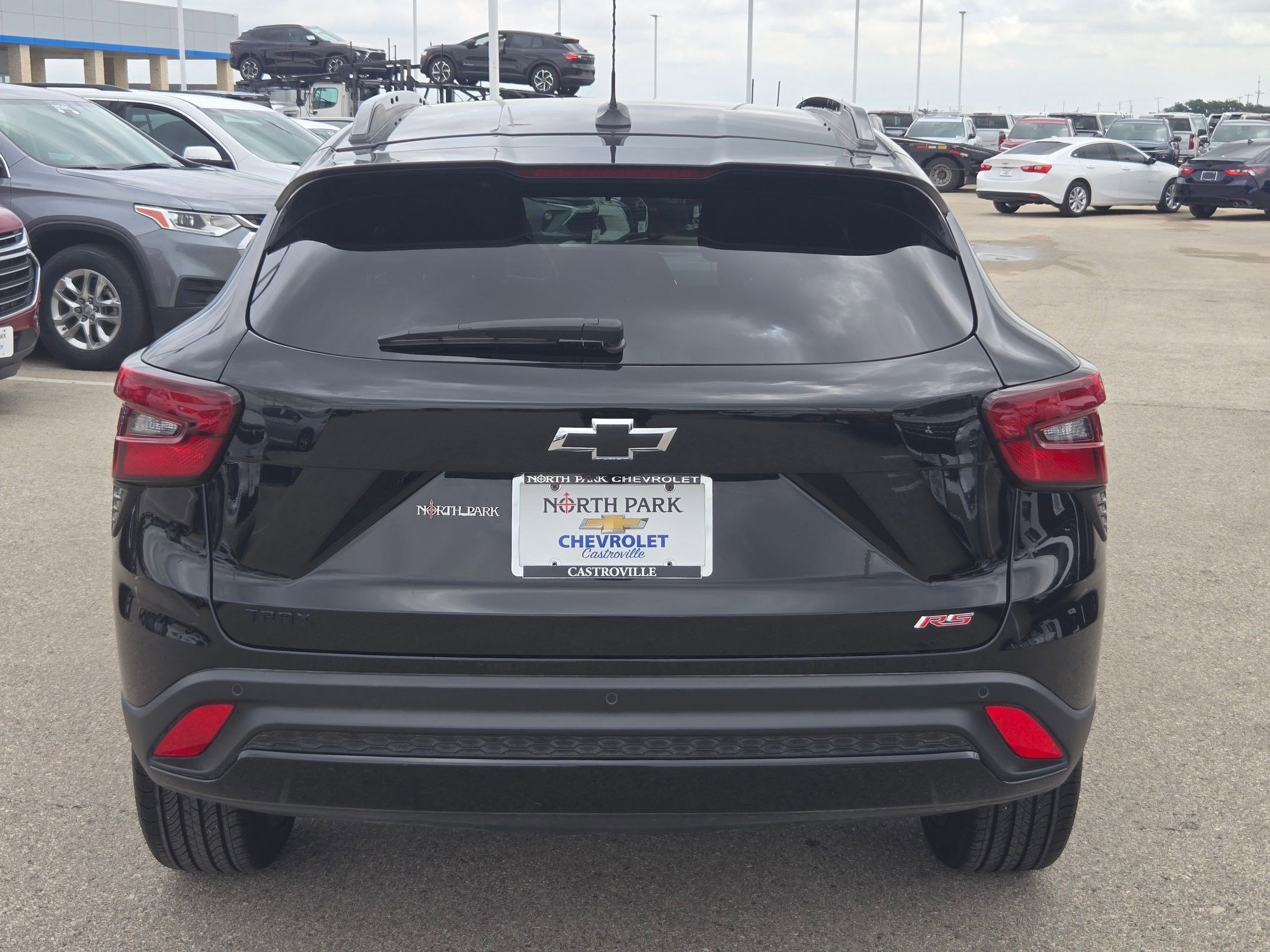 Used 2025 Chevrolet Trax RS w/ Driver Confidence Package FWD image 4