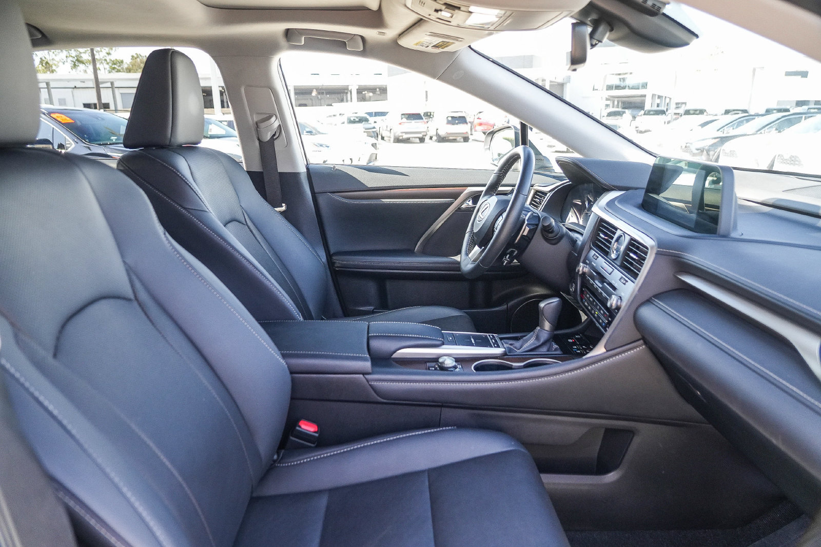 Used 2022 Lexus RX 350 FWD w/ Premium Package image 17