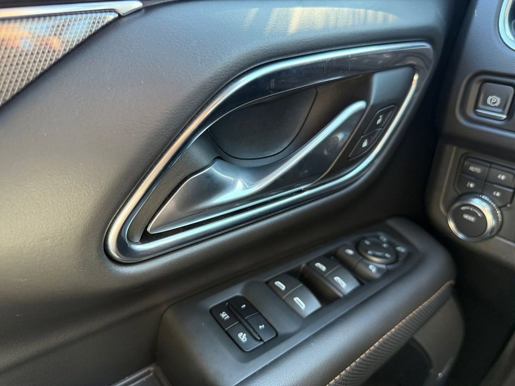 Certified 2023 GMC Yukon AT4 w/ LPO, Floor Liner Package image 25