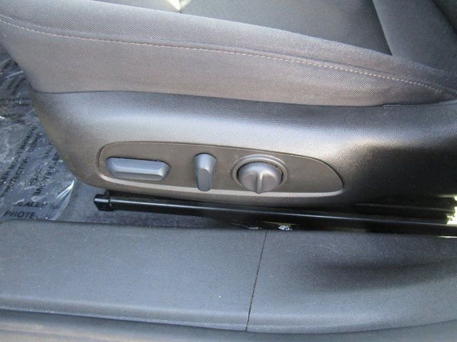 Used 2022 Chevrolet Malibu LT image 23