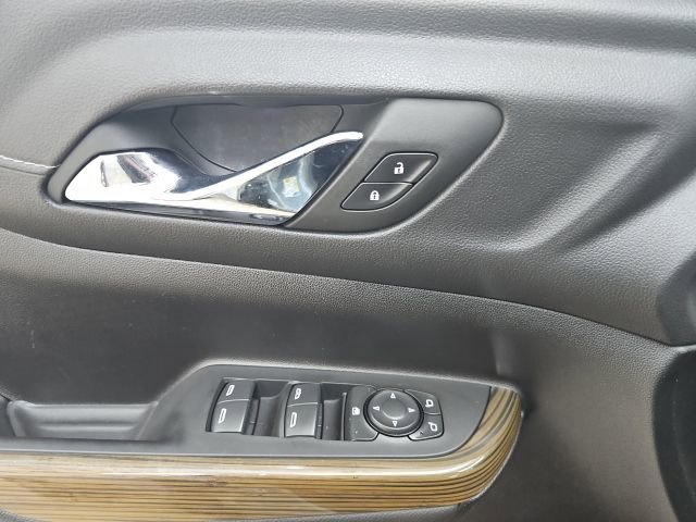 Used 2023 GMC Acadia SLE w/ Driver Convenience Package image 27