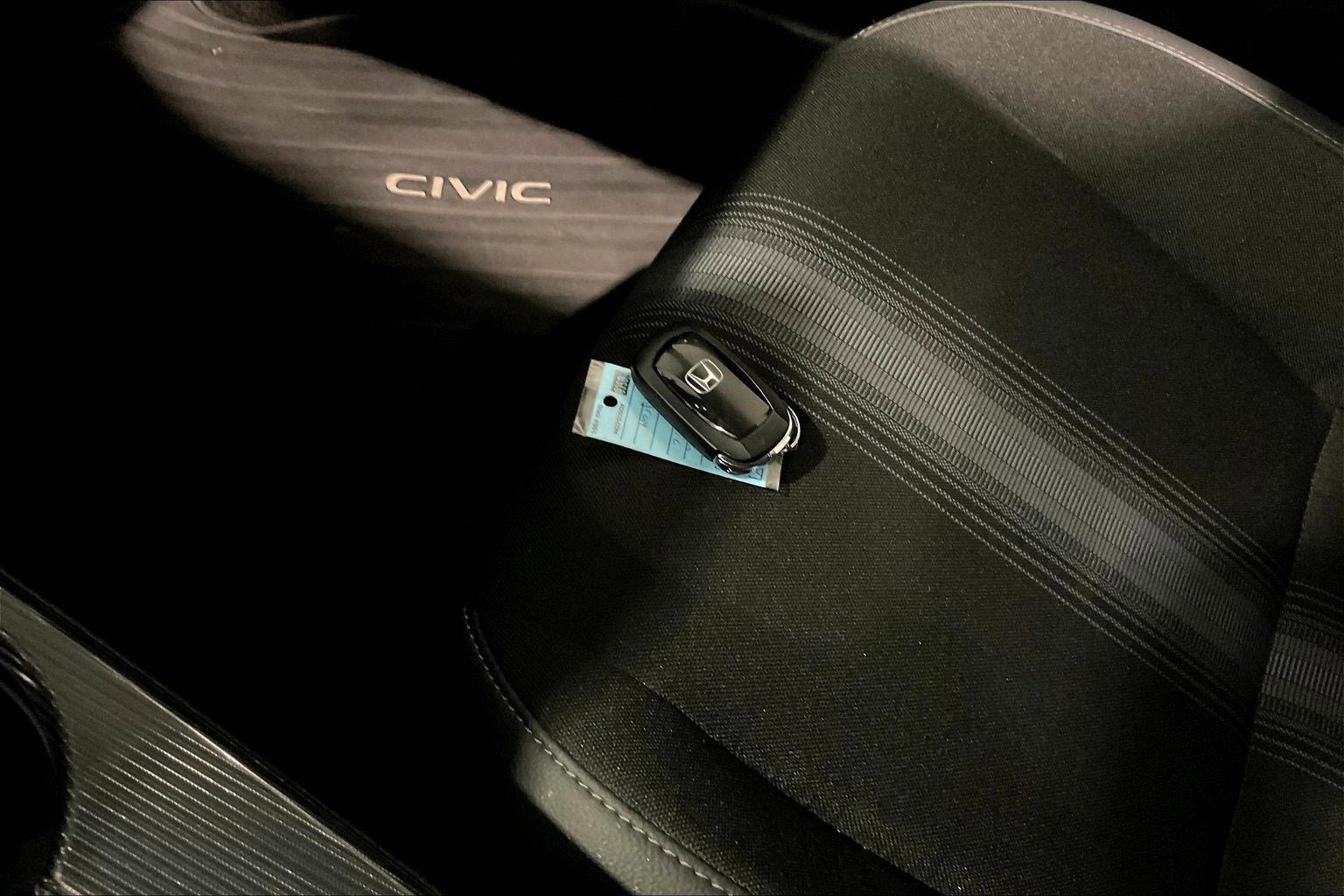 Used 2025 Honda Civic Sport image 33