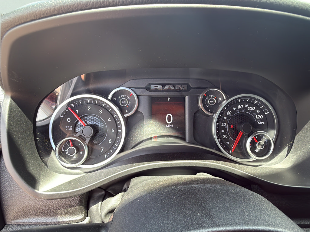 New 2025 RAM 1500 Tradesman w/ Night Edition AWD/4WD image 23