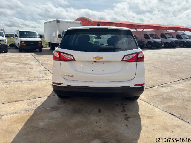 Used 2021 Chevrolet Equinox LS FWD image 6