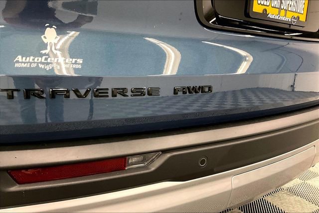 Used 2025 Chevrolet Traverse Z71 w/ Enhanced Driving Package image 9