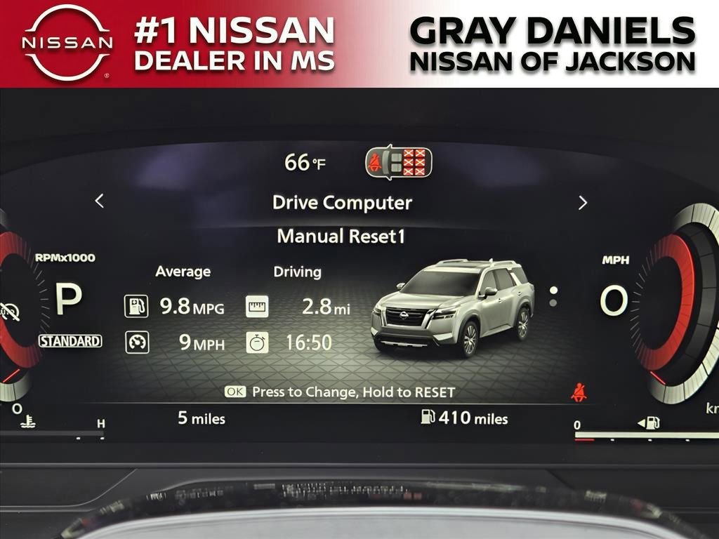 New 2026 Nissan Pathfinder Platinum image 18