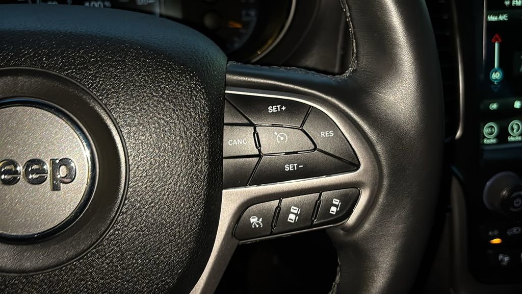 Used 2018 Jeep Grand Cherokee High Altitude image 17