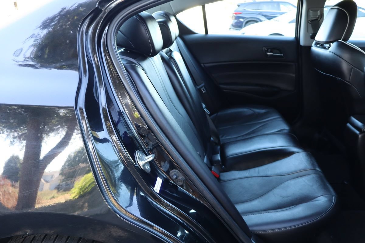 Used 2020 Acura ILX w/ Premium Package FWD image 21