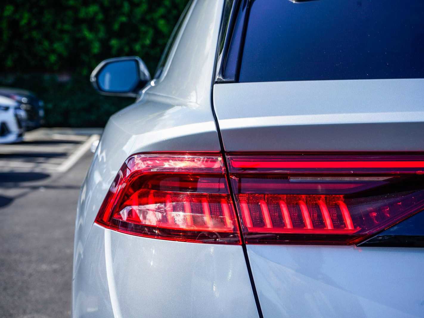 Used 2019 Audi Q8 Premium Plus image 9