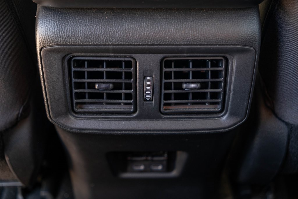 Used 2023 Toyota RAV4 XLE image 15