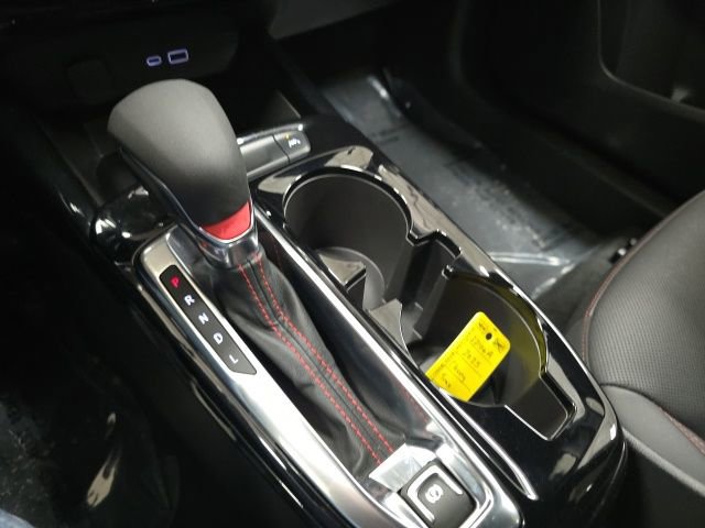 Certified 2025 Chevrolet Trax RS w/ Driver Confidence Package image 17