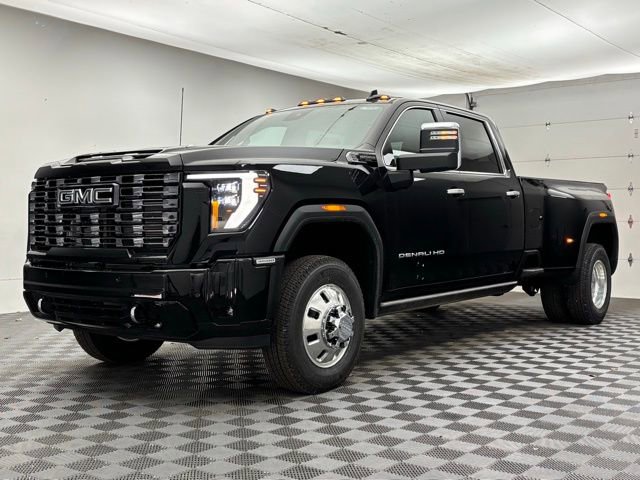New 2026 GMC Sierra 3500 Denali Ultimate video 2