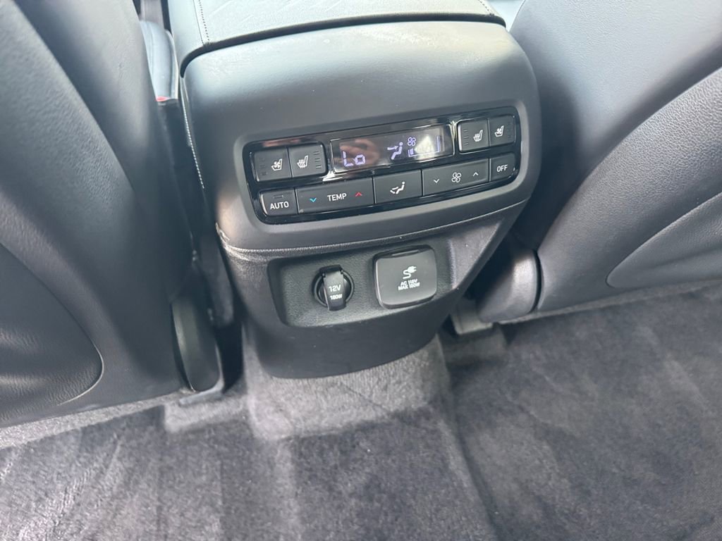 Used 2021 Hyundai Palisade Limited image 20