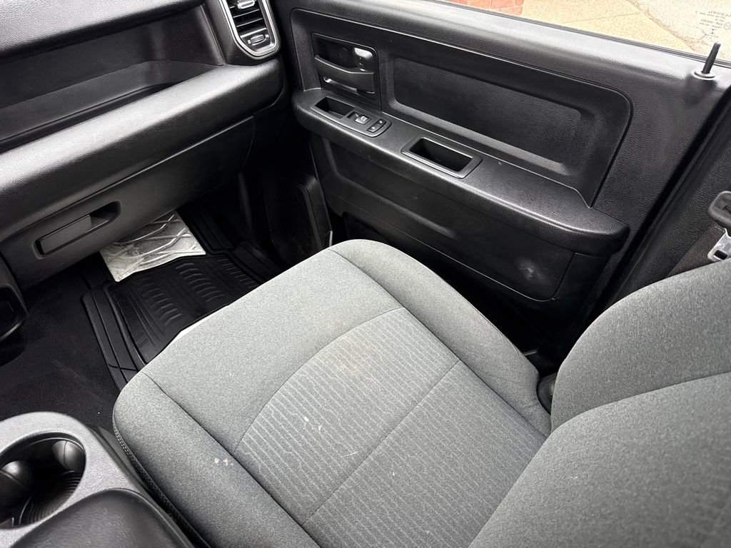 Used 2022 RAM 3500 Tradesman AWD/4WD image 18