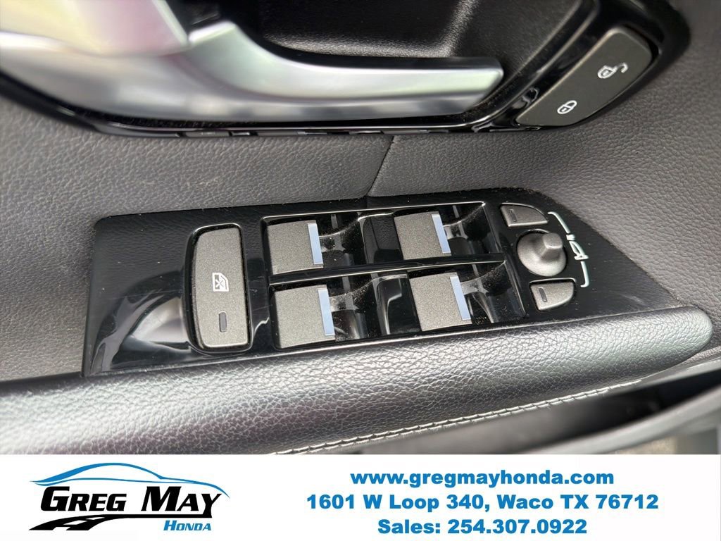 Used 2017 Land Rover Range Rover Evoque SE Premium AWD/4WD image 25